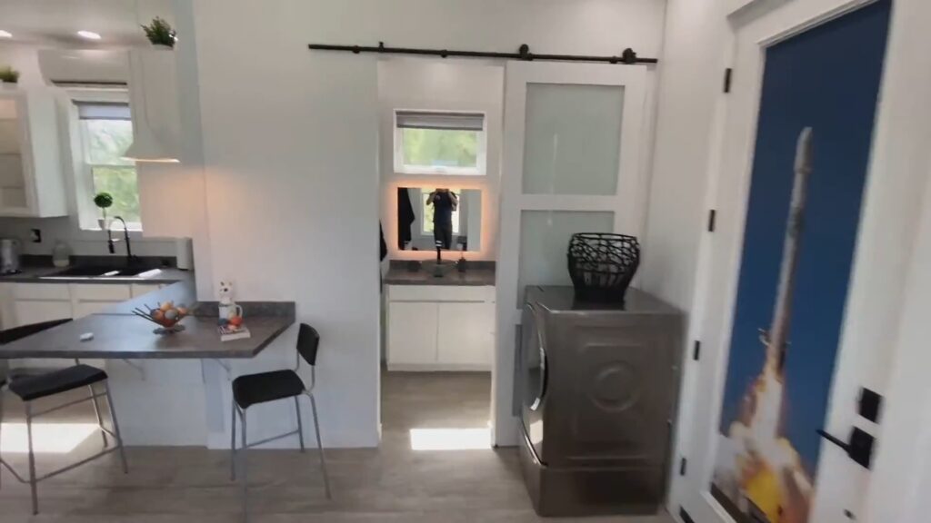 Elon Musk’s Tiny House 